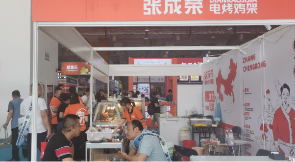 加盟一家張成榮電烤雞架單店，前期投入高嗎?