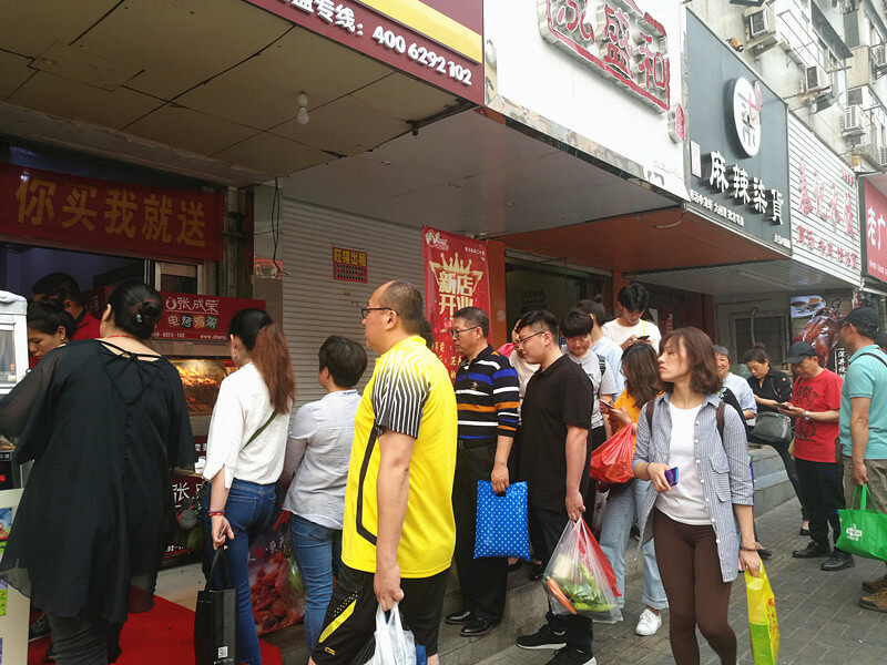 加盟電烤雞架店好做嗎？開店一點(diǎn)也不難！