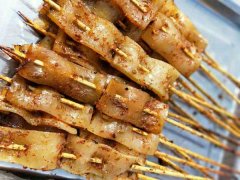 張成榮電烤雞架美食新發(fā)現(xiàn)——電烤豬皮，你見(jiàn)過(guò)嗎？