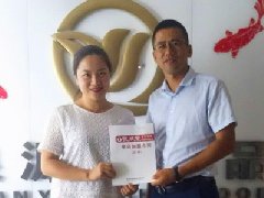 9月好消息不斷，賀青島李滄區(qū)胡女士成功加盟張成榮電烤雞架！