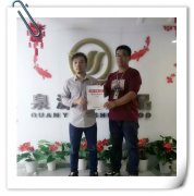 國慶加班實現(xiàn)張成榮電烤雞架加盟夢想，好事不等待！